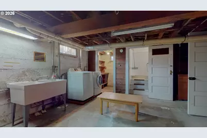 997 16th St, Astoria, OR 97103 - Photo 39