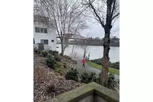 810 NW Naito Pkwy, Portland, OR 97209 - Photo 25