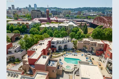 810 NW Naito Pkwy #F-10, Portland, OR 97209 - Photo 31