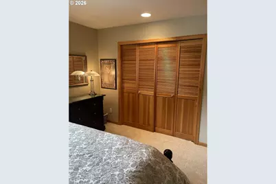 810 NW Naito Pkwy #F-10, Portland, OR 97209 - Photo 19