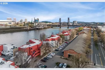 810 NW Naito Pkwy #F-10, Portland, OR 97209 - Photo 33