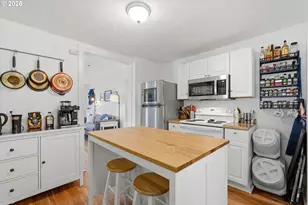 2615 SE 84th Pl, Portland, OR 97266 - Photo 11