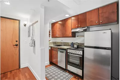 1005 SW Park Ave #203, Portland, OR 97205 - Photo 13
