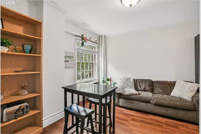 1005 SW Park Ave #203, Portland, OR 97205 - Photo 9