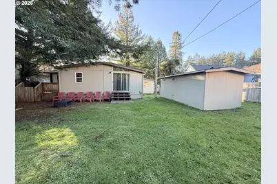 16947 Parkview Dr, Brookings, OR 97415 - Photo 29