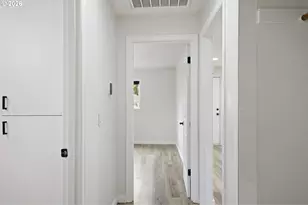 10068 SE Brandeis St, Clackamas, OR 97015 - Photo 17