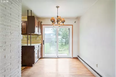 2586 Taylor Ave, Longview, WA 98632 - Photo 9