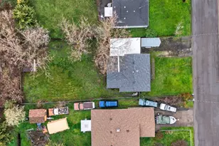 1543 NE Hollis St, Roseburg, OR 97470 - Photo 29