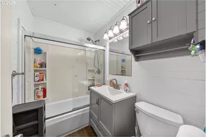 1543 NE Hollis St, Roseburg, OR 97470 - Photo 19