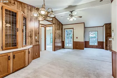 18485 SW Pacific Dr #105, Tualatin, OR 97062 - Photo 13