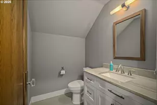 1830 NW 47 St, Lincoln City, OR 97367 - Photo 37