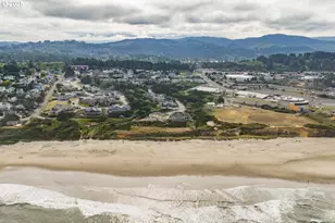 1830 NW 47 St, Lincoln City, OR 97367 - Photo 45