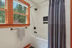 62 Hamilton Ave, Underwood, WA 98651 - Photo 25