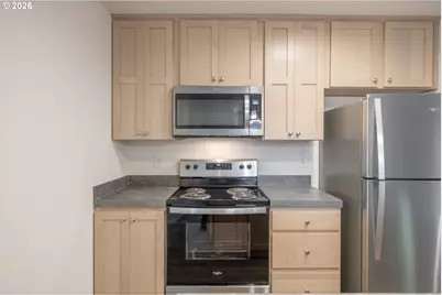 3124 Surfwood Dr, Salem, OR 97305 - Photo 9