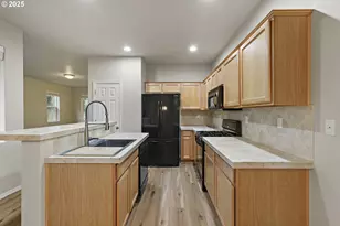 4569 SE Davis Rd, Hillsboro, OR 97123 - Photo 7