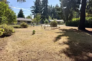 12825 SE Lincoln St, Portland, OR 97233 - Photo 15