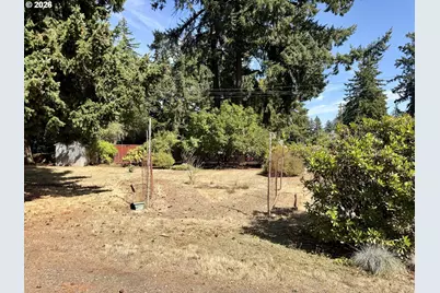 12825 SE Lincoln St, Portland, OR 97233 - Photo 5