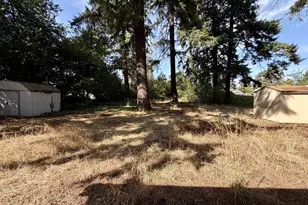 12825 SE Lincoln St, Portland, OR 97233 - Photo 41
