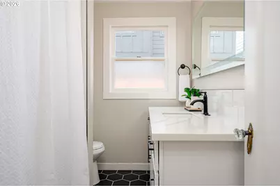 315 N Holland St, Portland, OR 97217 - Photo 11