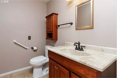 10480 SW Highland Dr, Portland, OR 97224 - Photo 13