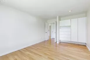 10480 SW Highland Dr, Portland, OR 97224 - Photo 11