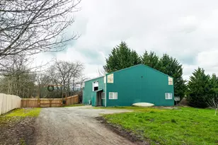 34579 E Columbia Ave, Scappoose, OR 97056 - Photo 27