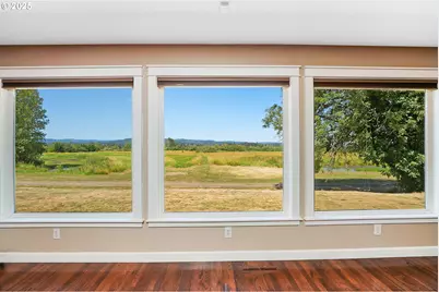 34579 E Columbia Ave, Scappoose, OR 97056 - Photo 7