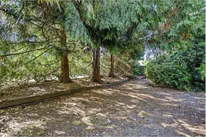 2330 SE Paloma Dr, Gresham, OR 97080 - Photo 33