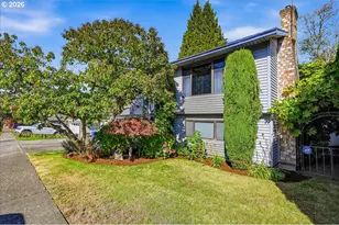 2330 SE Paloma Dr, Gresham, OR 97080 - Photo 3