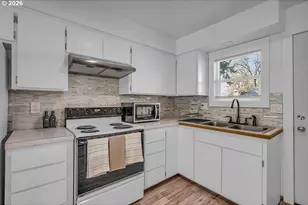 1095 Candlewood Dr NE, Keizer, OR 97303 - Photo 25