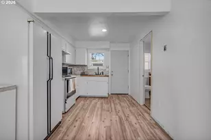 1095 Candlewood Dr NE, Keizer, OR 97303 - Photo 23