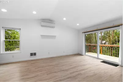 4594 SW Caldew St #A, Portland, OR 97219 - Photo 15