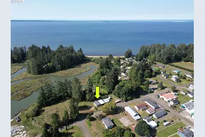 21 2nd St, Bay Center, WA 98527 - Photo 7