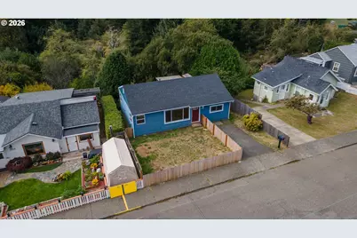 2342 Brussells St, North Bend, OR 97459 - Photo 21