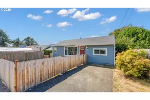 2342 Brussells St, North Bend, OR 97459 - Photo 3