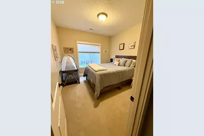 928 E 16th St, Lafayette, OR 97127 - Photo 9