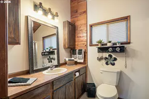 9970 7th St, Bay City, OR 97107 - Photo 29