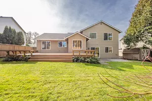 1811 NW 19th St, Gresham, OR 97030 - Photo 39