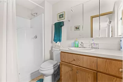 709 S Park St, Carlton, OR 97111 - Photo 43