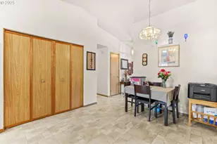 709 S Park St, Carlton, OR 97111 - Photo 31