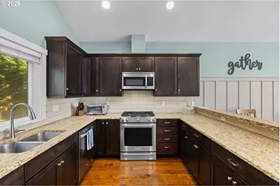 340 Elk Run Ave, Cannon Beach, OR 97110 - Photo 13