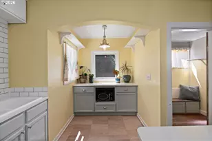 3525 NE 76th Ave, Portland, OR 97213 - Photo 9