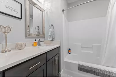 17465 S Abiqua Rd, Silverton, OR 97381 - Photo 11