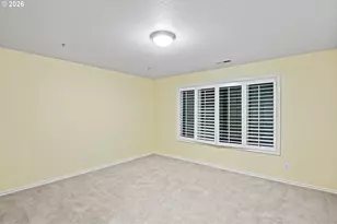 14992 SW Lookout Dr, Portland, OR 97224 - Photo 29