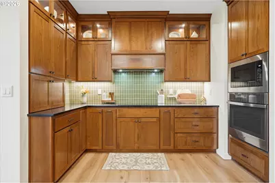 314 N 7th St, Carlton, OR 97111 - Photo 23