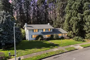 3360 Chevy Chase St, Eugene, OR 97401 - Photo 11