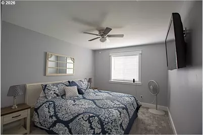 11002 Kristin Way, Island City, OR 97850 - Photo 15