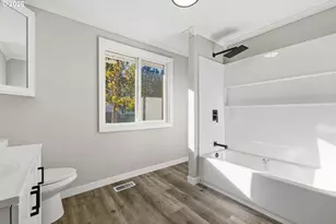 12200 NE 33rd St, Vancouver, WA 98682 - Photo 25