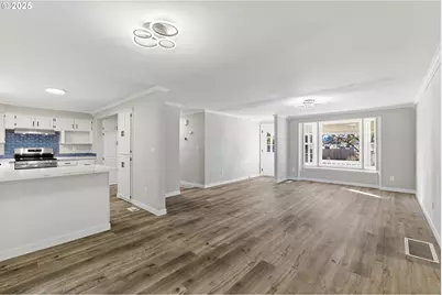 12200 NE 33rd St, Vancouver, WA 98682 - Photo 9