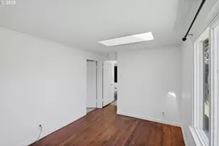 638 Commercial St, North Bend, OR 97459 - Photo 17
